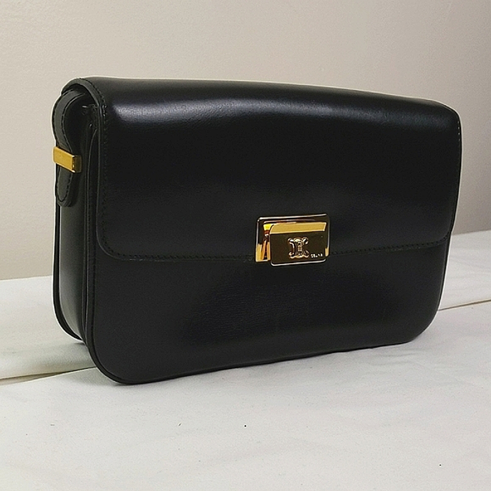 Vintage Celine Black Leather Classic Box Crossbody Shoulder Bag Gold Hardware